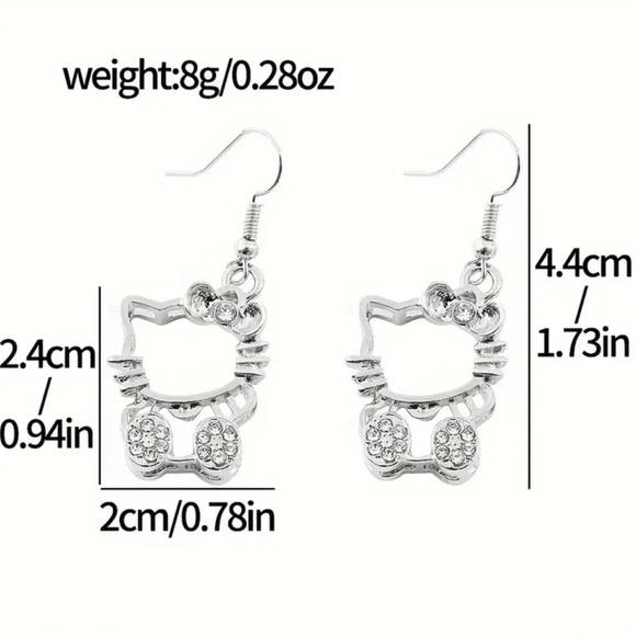 Hello Kitty Silver Cat Face Earrings - Picture 4 of 4